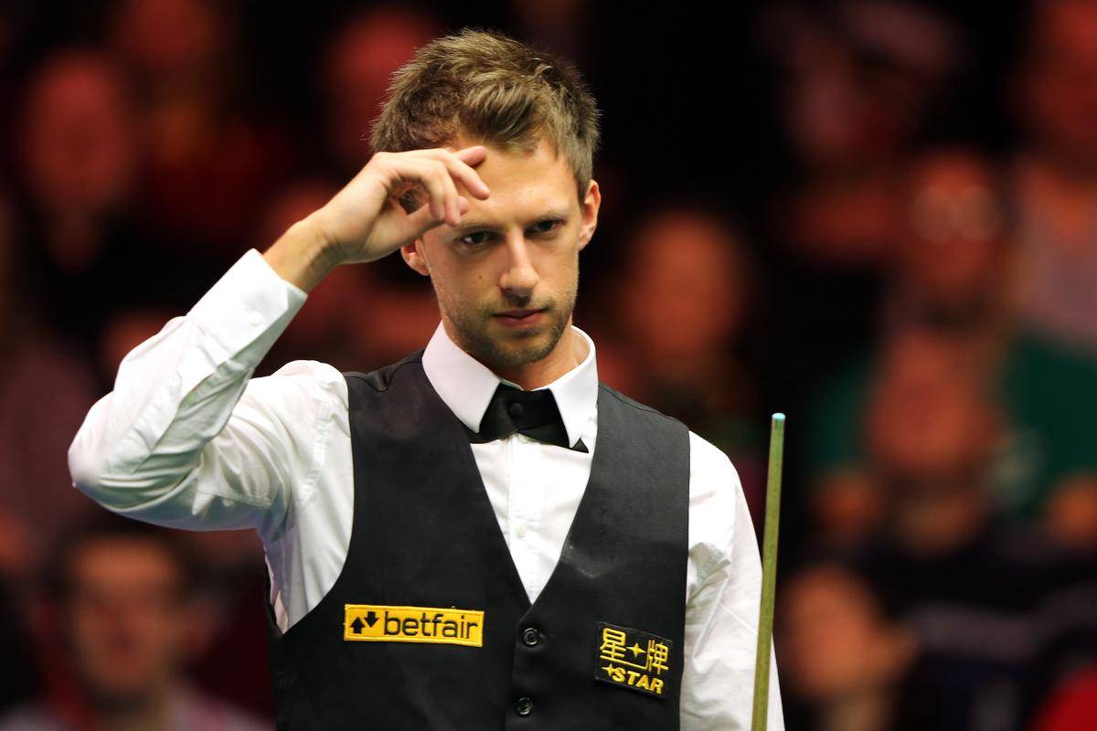 妙语连珠 伊万谈4前锋阵容传闻：4前锋不够 国足要摆全守全攻10前锋